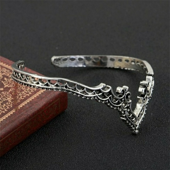 Antique Silver Boho Cuff Bracelet - Picture 3 of 3